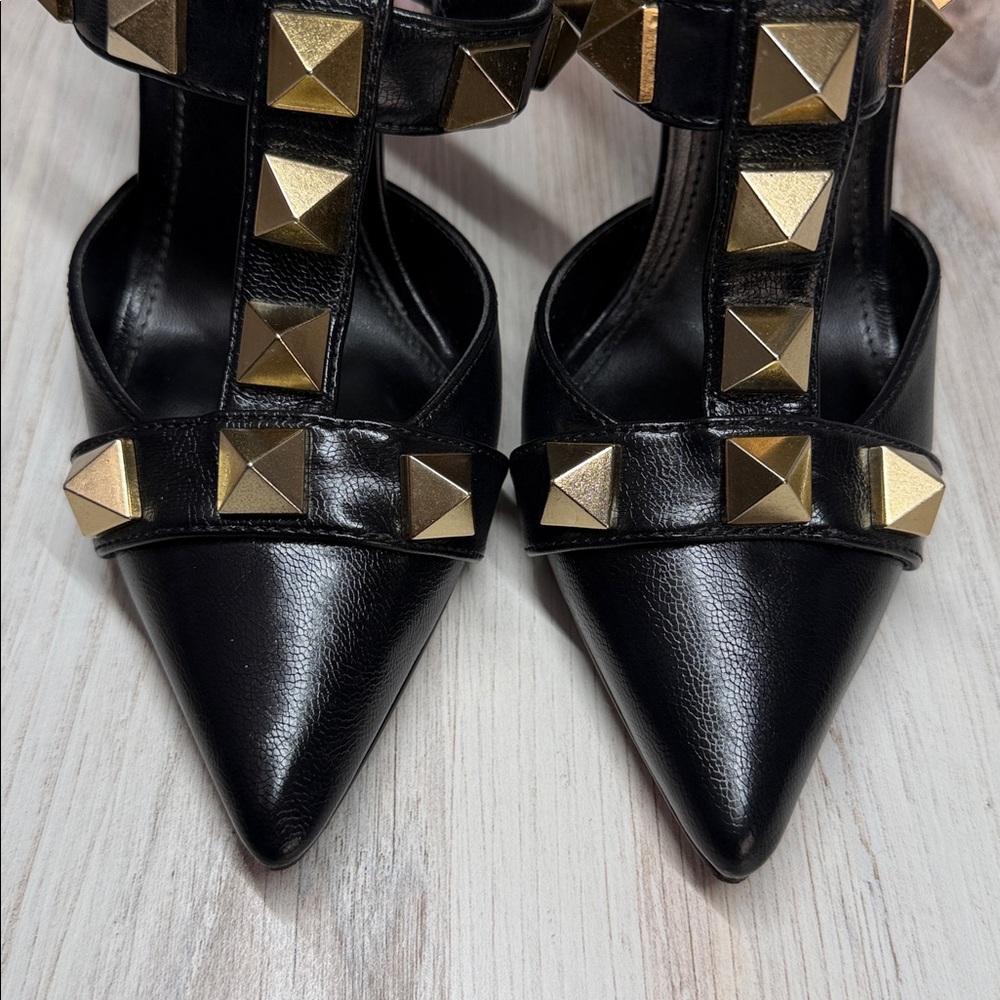 STEVE MADDEN- Audra Size 7 - Picture 2 of 8